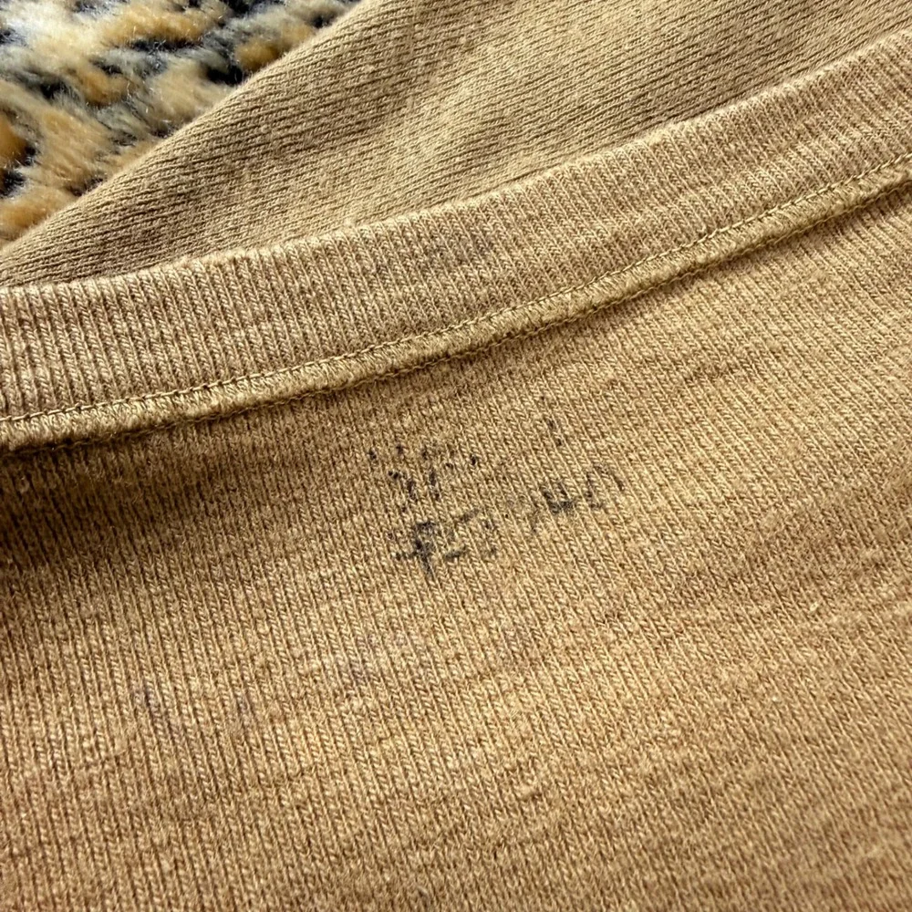 Vintage 1940s Military Undershirt Khaki Ribbed Knit Long Sleeve Crew Neck 1341